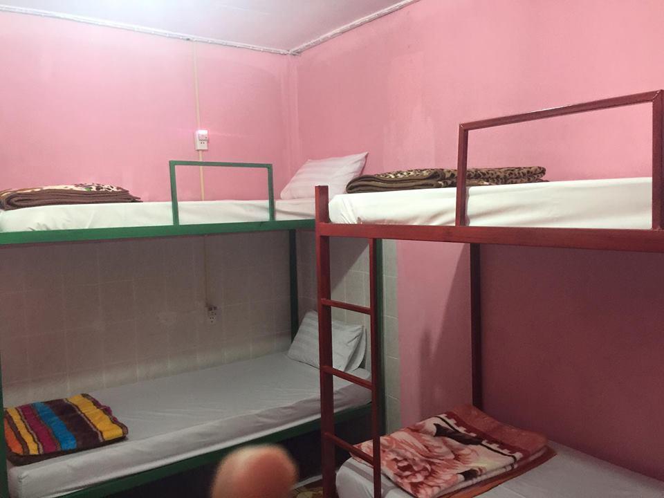 Real Vang Vieng Backpacker Hostel Exterior photo
