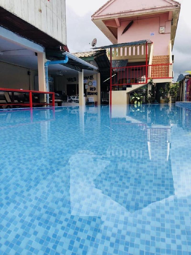 Real Vang Vieng Backpacker Hostel Exterior photo