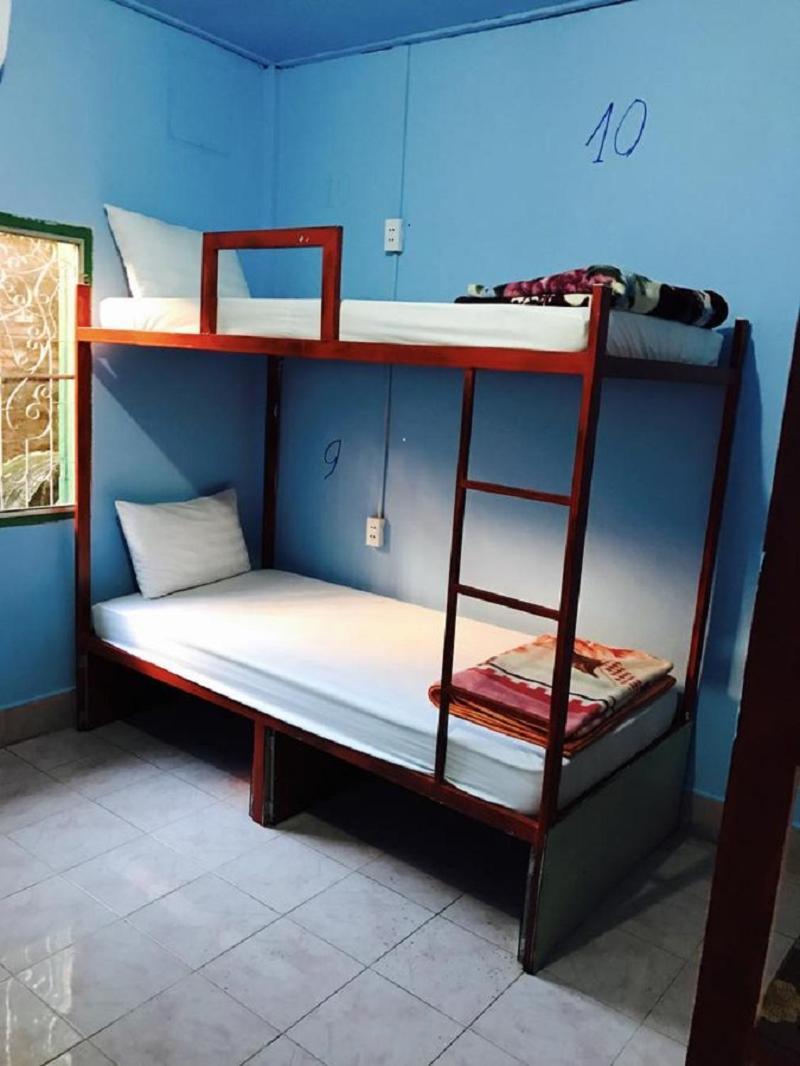Real Vang Vieng Backpacker Hostel Exterior photo